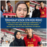 Pasangan Rizky Ridho dan Sendy Aulia tersenyum di stadion dengan latar belakang tribun penonton